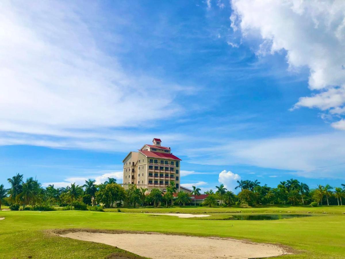 Queens Island Golf And Resort Medellin Exterior foto