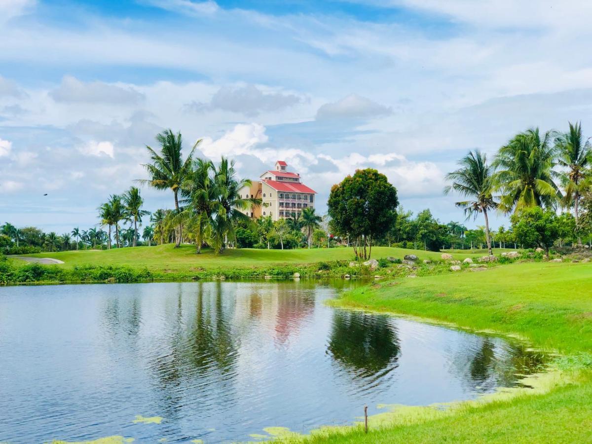 Queens Island Golf And Resort Medellin Exterior foto